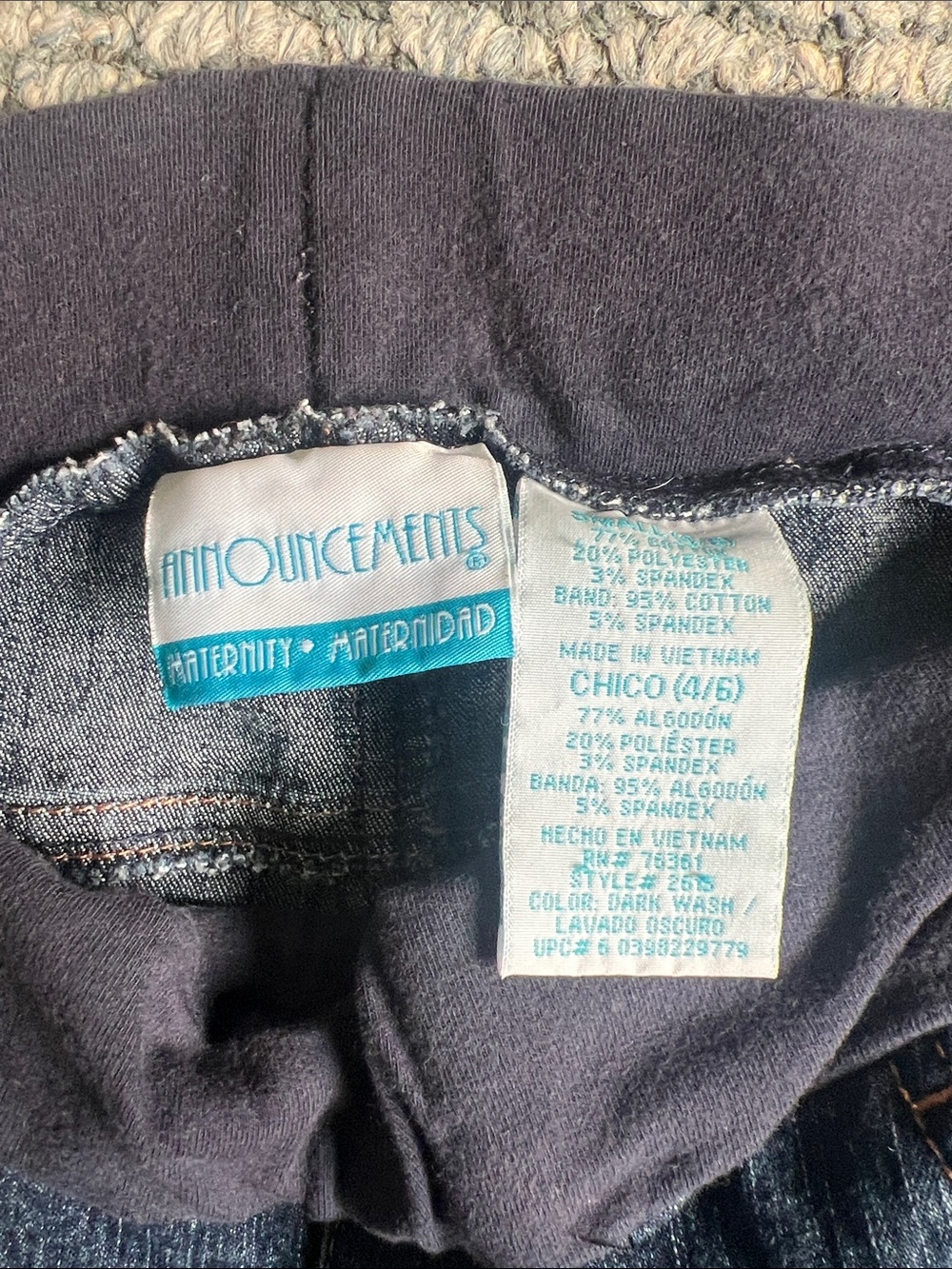 Announcements Maternity Dark Wash Bootcut Jeans - Chico Size 4/6